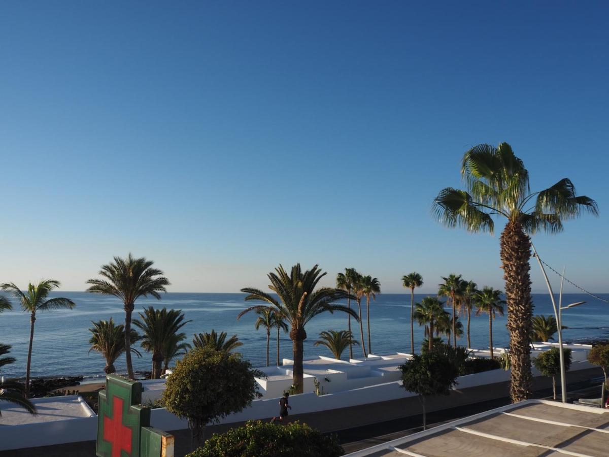 Sea View With Direct Access To Boulevard Puerto del Carmen  Exterior photo