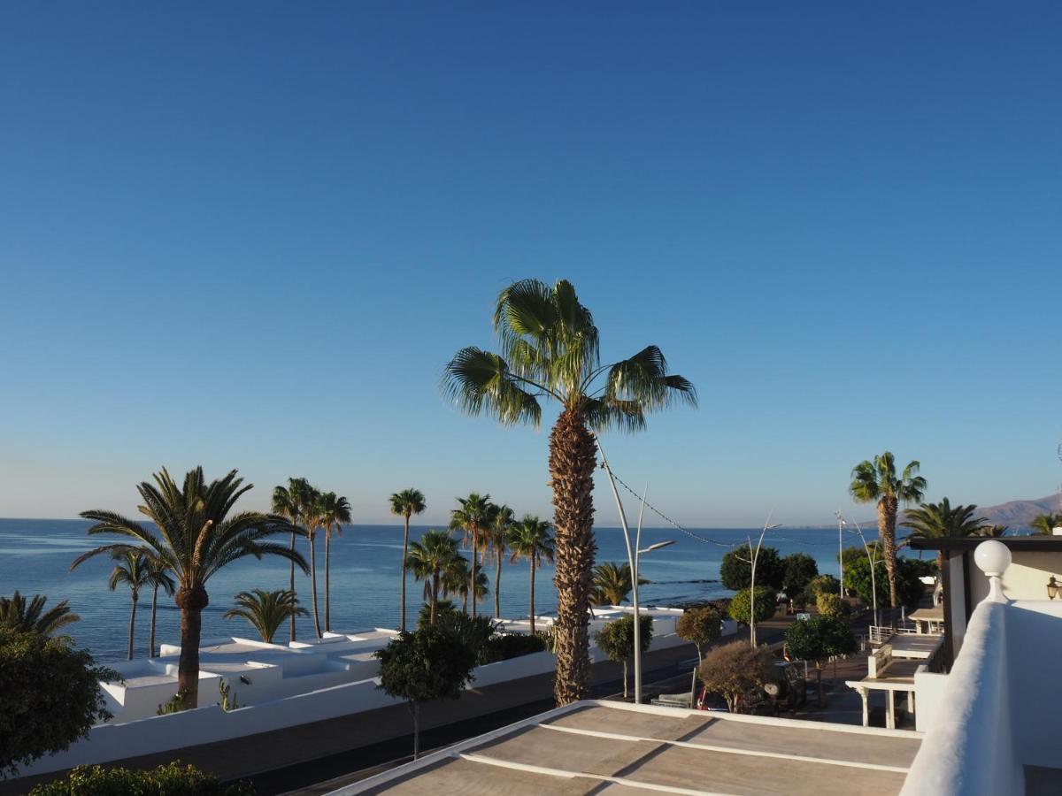 Sea View With Direct Access To Boulevard Puerto del Carmen  Exterior photo